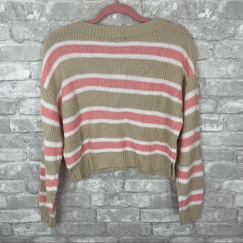 Wild Fable Striped Vneck sweater - Picture 4 of 6